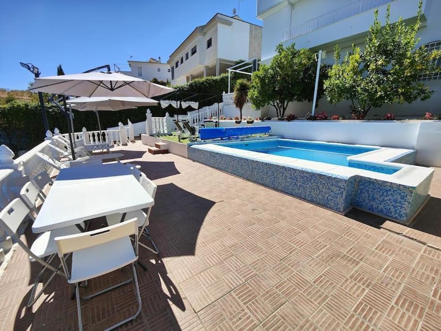 Villa Terracota, Lujo En Granada Y Sierra Nevada מראה חיצוני תמונה